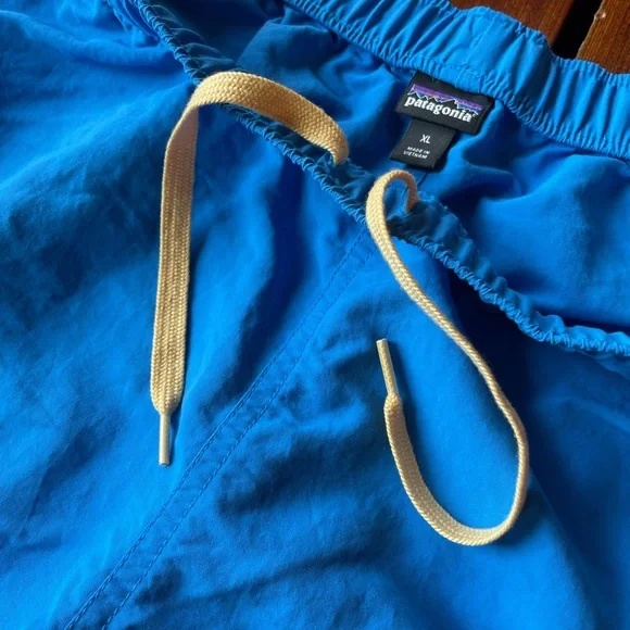Patagonia Barely Baggie Blue Shorts size XL - Picture 3 of 11